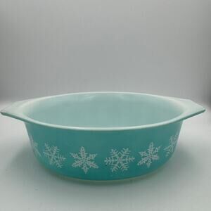 Pyrex Snowflake Turquoise 043 1.5 Qt Oval Casserole Baking Dish MCM Vintage